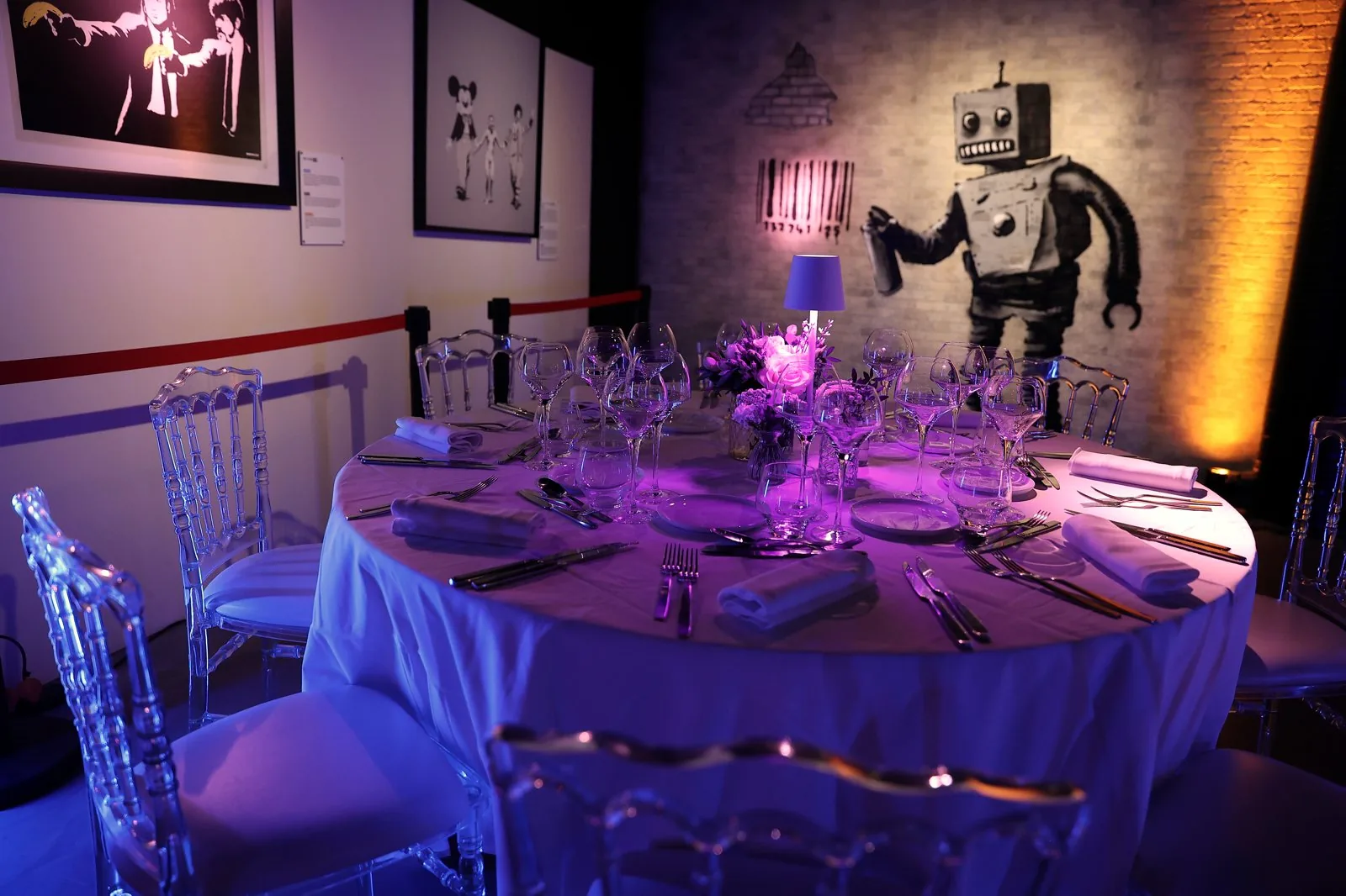 Dîner de gala au Musée Banksy